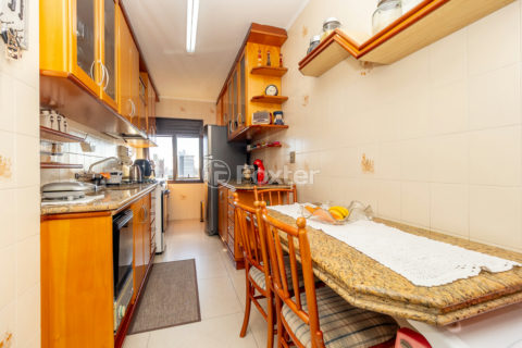 Image 36 - 1012509
