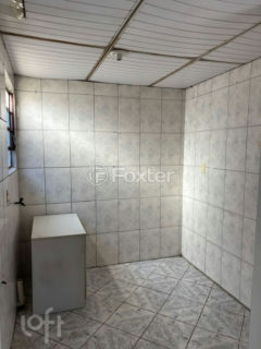 Image 2 - 1012517