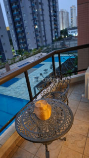 Image 16 - 1012542
