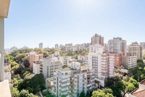 Image 17 - 1012655