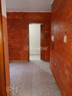 Image 2 - 1012672