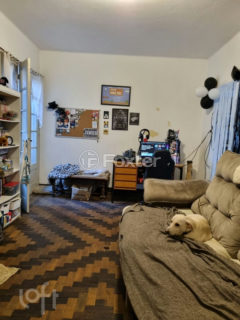 Image 5 - 1012684