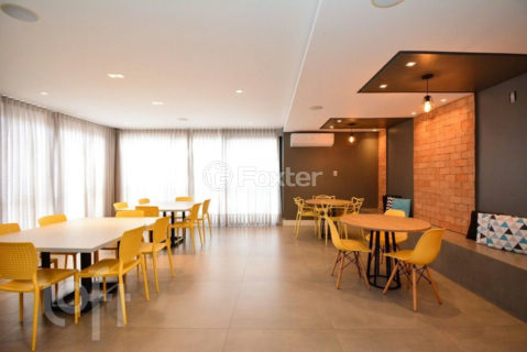 Image 23 - 1012695