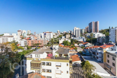 Image 21 - 1012696