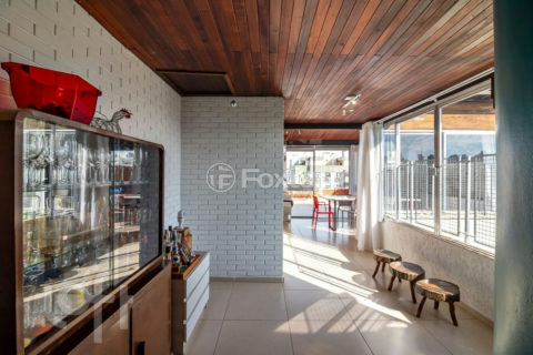Image 42 - 1012712