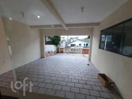 Image 34 - 1012713