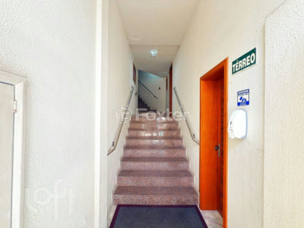 Image 20 - 1012715