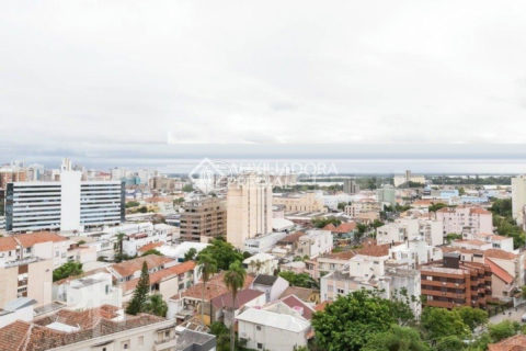 Image 19 - 1012718