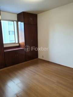 Image 4 - 1012729