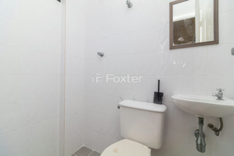 Image 32 - 1012732