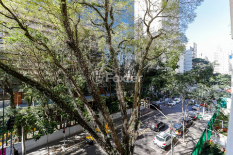 Image 5 - 1012741