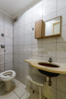 Image 30 - 1012741