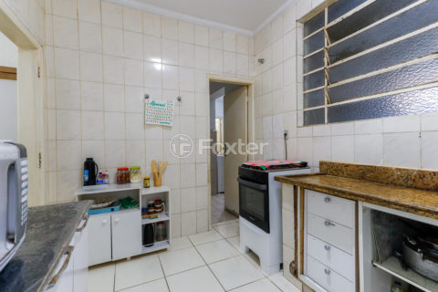 Image 22 - 1012741