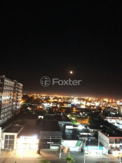 Image 21 - 1012861