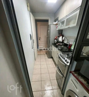 Image 4 - 1012886