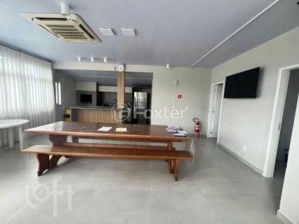 Image 2 - 1012912