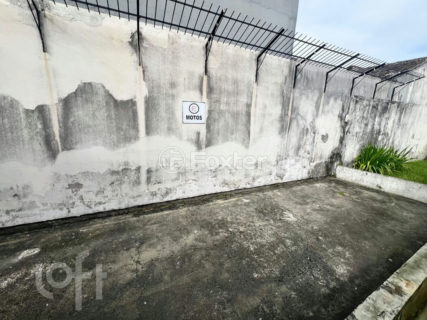 Image 7 - 1012912