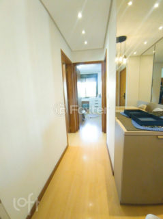 Image 9 - 1012913