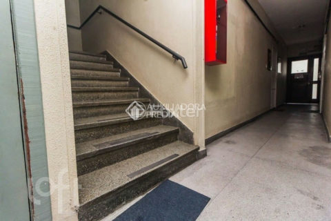 Image 24 - 1012914