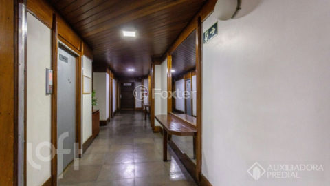 Image 17 - 1012925