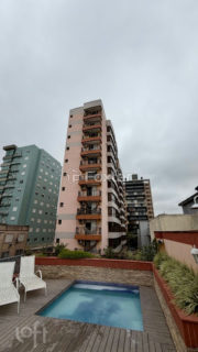 Image 41 - 1012938