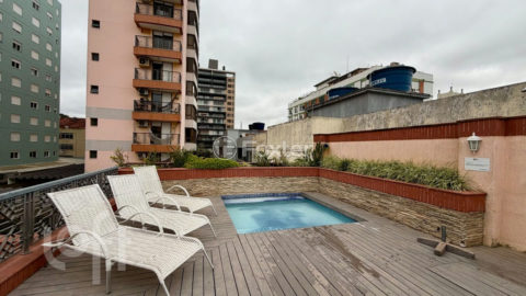 Image 38 - 1012938
