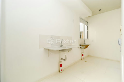 Image 16 - 1012957