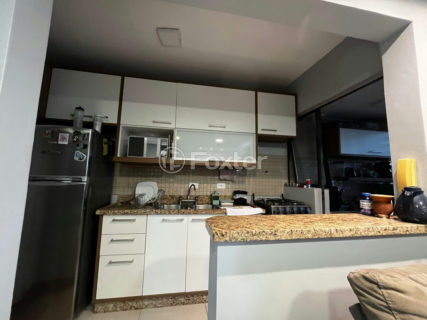Image 3 - 1012988