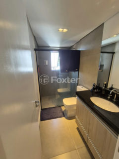 Image 30 - 1013033
