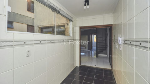 Image 30 - 1013093