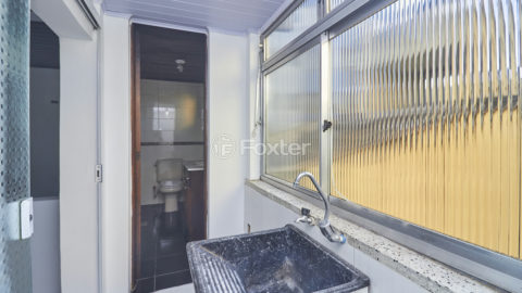 Image 36 - 1013093
