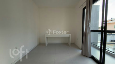 Image 32 - 1013263