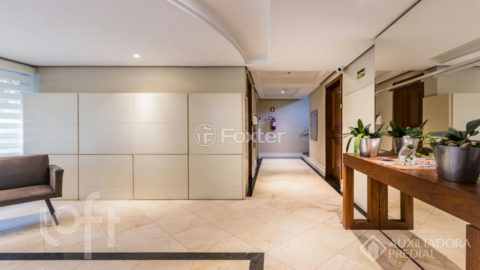 Image 38 - 1013272