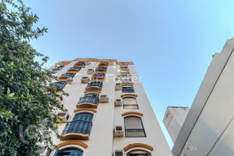 Image 49 - 1013275