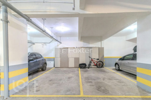 Image 47 - 1013275
