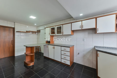Image 30 - 1013279