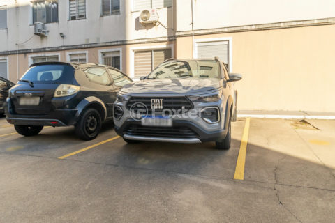 Image 20 - 1013328