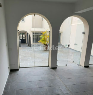 Image 7 - 1013380