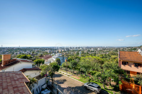 Image 39 - 1013409