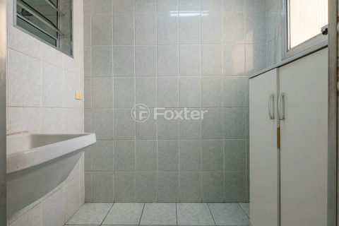 Image 8 - 1013467