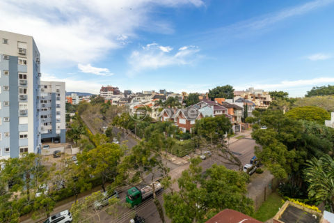 Image 7 - 1013579