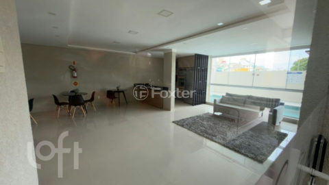 Image 33 - 1013641