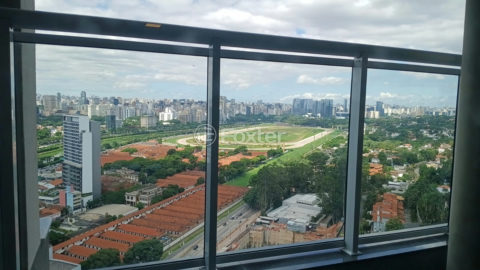 Image 7 - 1013683