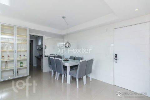 Image 7 - 1013686