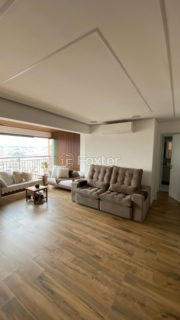 Image 3 - 1013775