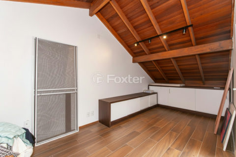 Image 33 - 1013822