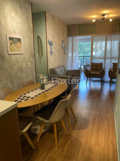 Image 4 - 1013863