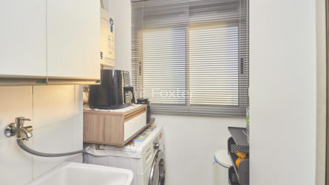 Image 21 - 1013915