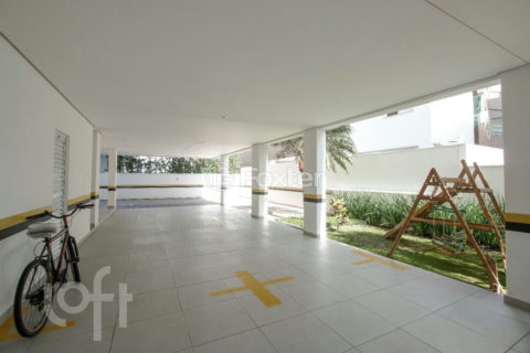 Image 33 - 1013953