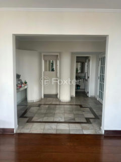 Image 2 - 1013977